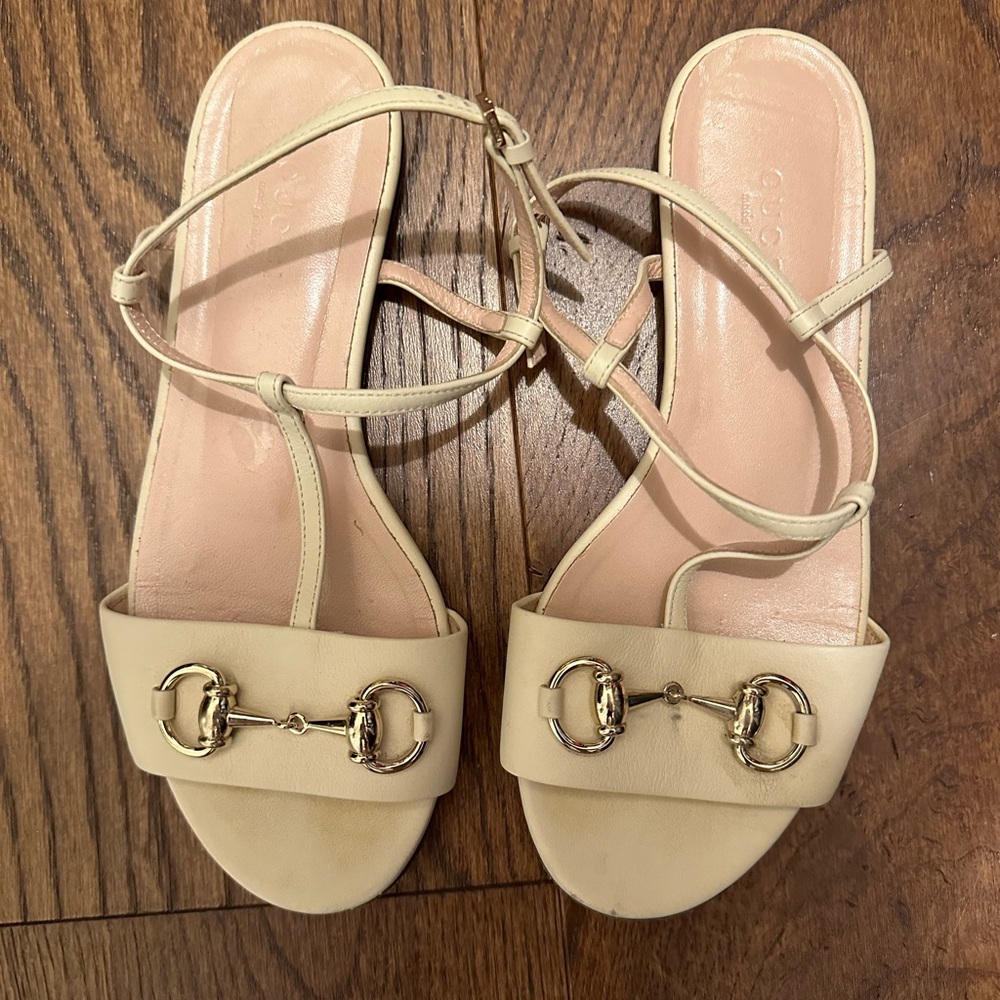 Classic Gucci Horsebit Cream Sandals Size 35